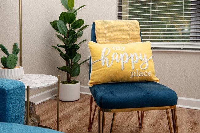 4504 W Spruce St unit ID1051229P, Tampa, FL 33607 - photo 7