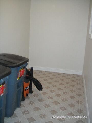 17 Cawfield St Unit 1, Boston, MA 02125