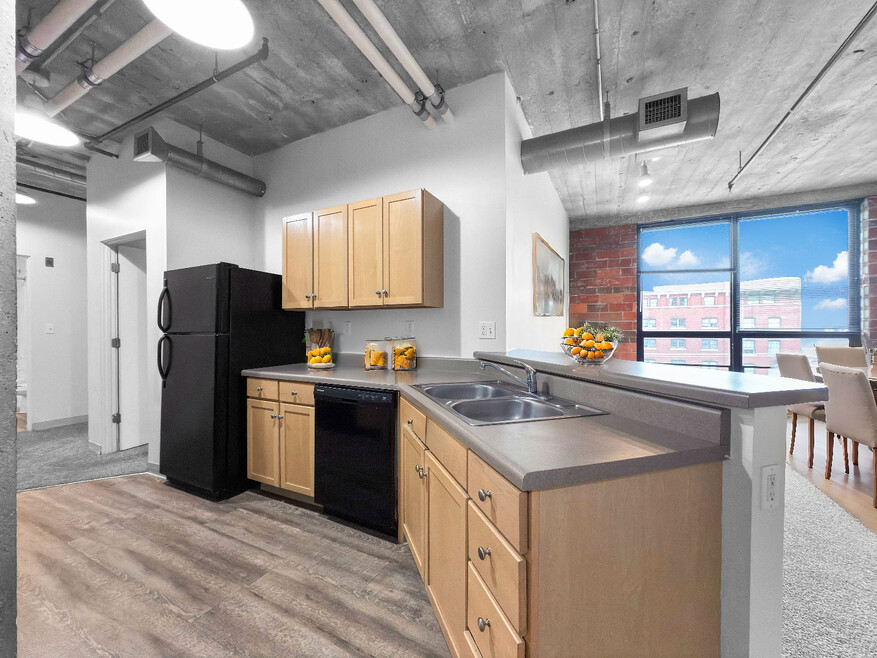 Crescent Lofts