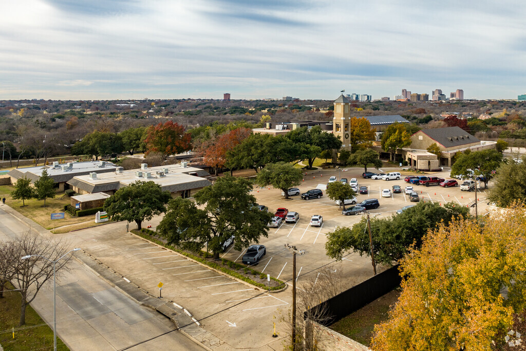 Parish Episcopal School, Rankings & Reviews - Homes.com