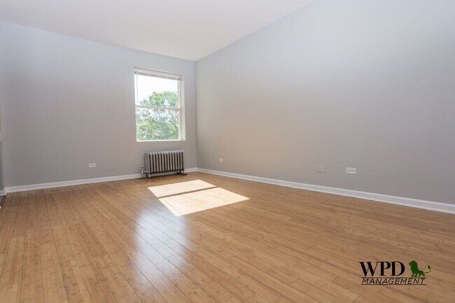 1649 W 78th St unit GW, Chicago, IL 60620 - photo 7