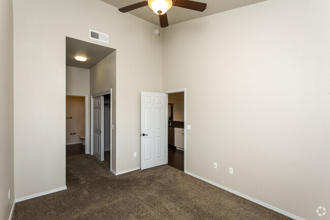 2/2 Up Primary Bedroom