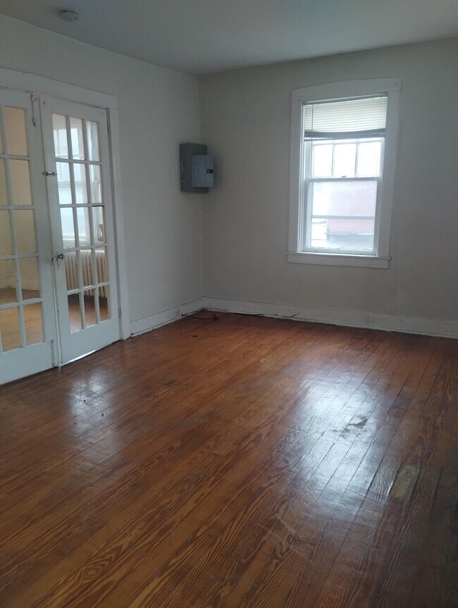 41 S Water St unit 2, Lancaster, PA 17603 - photo 2