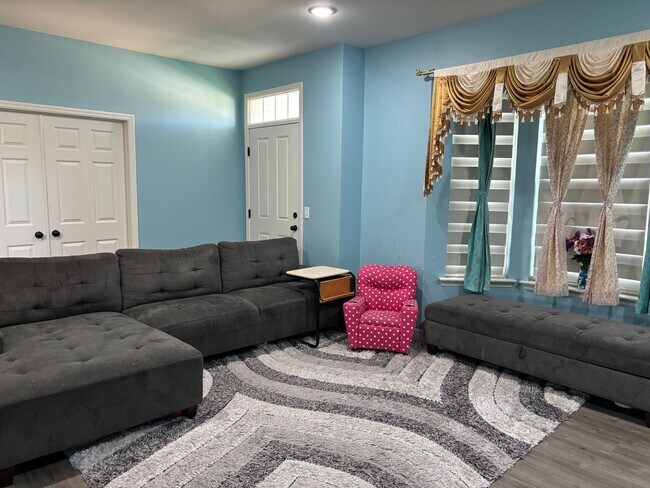 708 Alban Alley, O Fallon, MO 63368 - photo 3