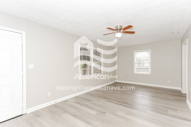 214 Evergreen St, Warner Robins, GA 31093 - photo 3