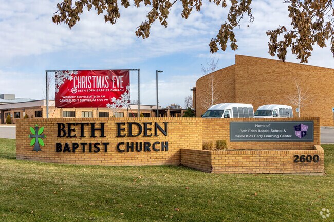Beth Eden Baptist School serves 208 students in grades Prekindergarten-12.