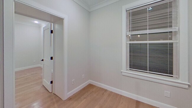 45 Englewood Ave unit 47 Englewood 6, Boston, MA 02135 - photo 5