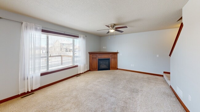 2908 SE Diamond Dr, Grimes, IA 50111 - photo 3