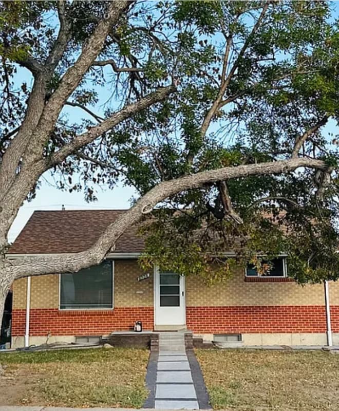 7642 Shoshone St, Denver, CO 80221 - photo 1