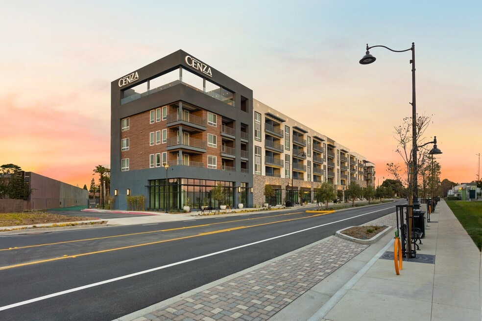 Jefferson Cenza, Placentia, CA 92870 - photo 1