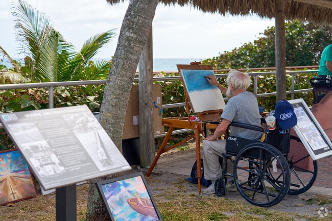 Juno Beach inspires outdoor living with its parks, trails and coastal scenery.