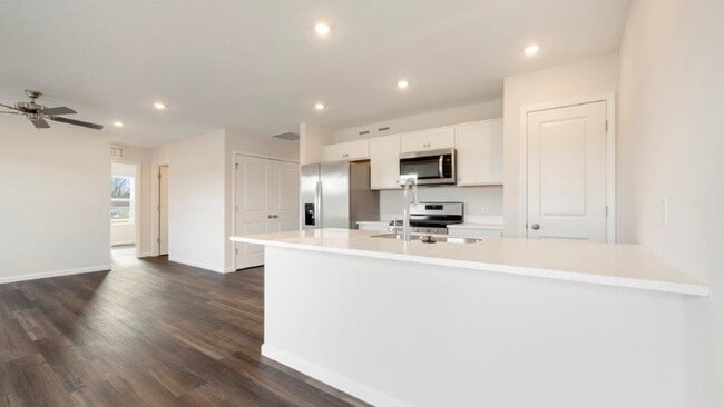 702 Chellberge Pass, New Haven, IN 46774 - photo 4