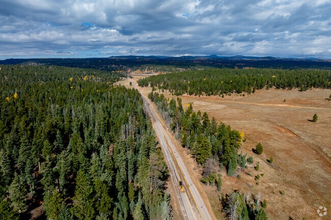 In Duck Creek Village, getting around means hopping in the car—most residents rely on personal vehicles to explore the scenic neighborhood and beyond.