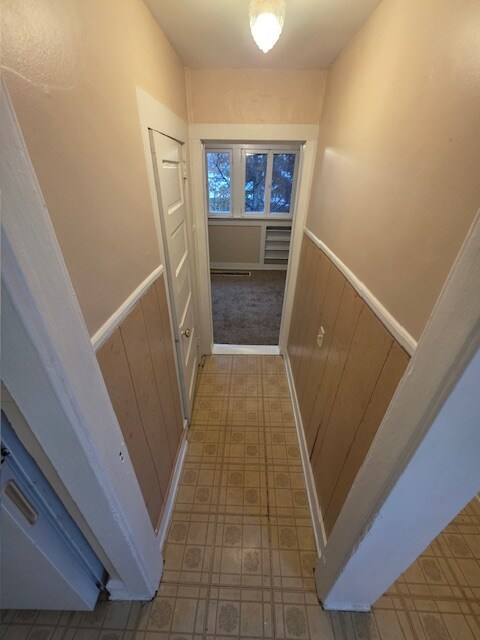 412 Oak Hill Ave unit 2, Endicott, NY 13760 - photo 3