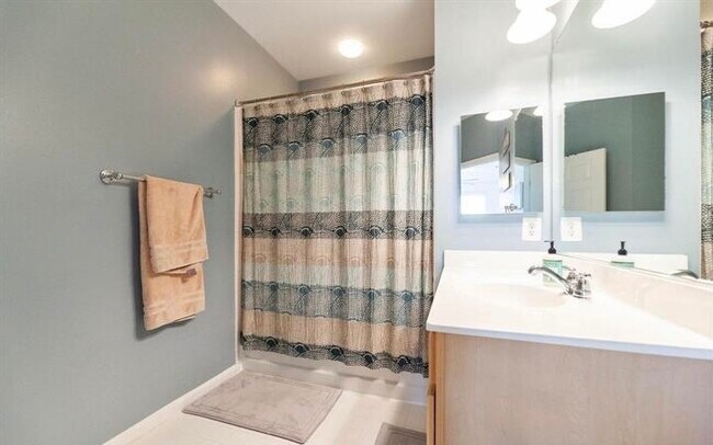 The Grove At Arlington unit 402, Arlington, VA 22206 - photo 7