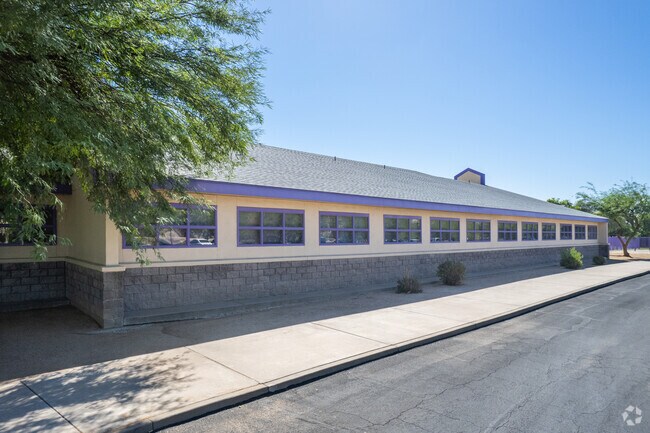 Rio Vista Elementary School, a place where young minds flourish in Avondale.