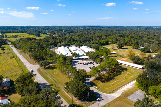 Reddick-Collier Elementary School provides education in the neighborhood of Riddick- Macintosh.