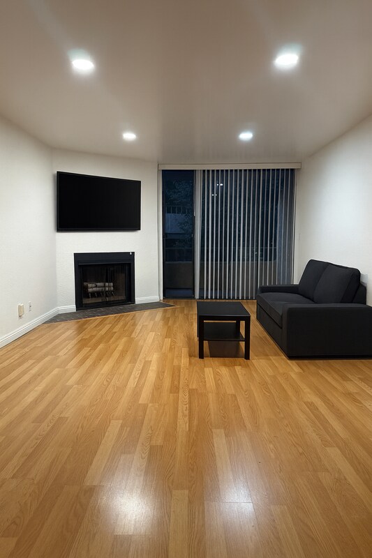 4141 Via Marisol, Los Angeles, CA 90042