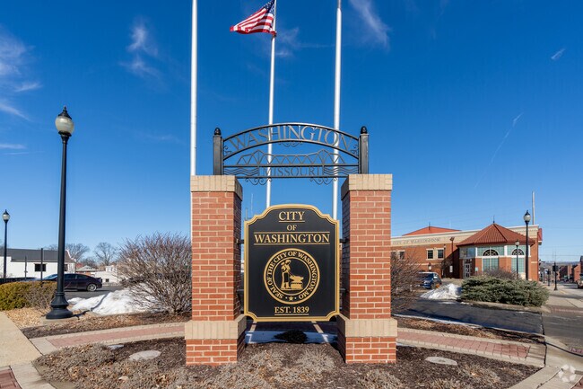 Historic Washington was established in 1839 and has been growing in size ever since.