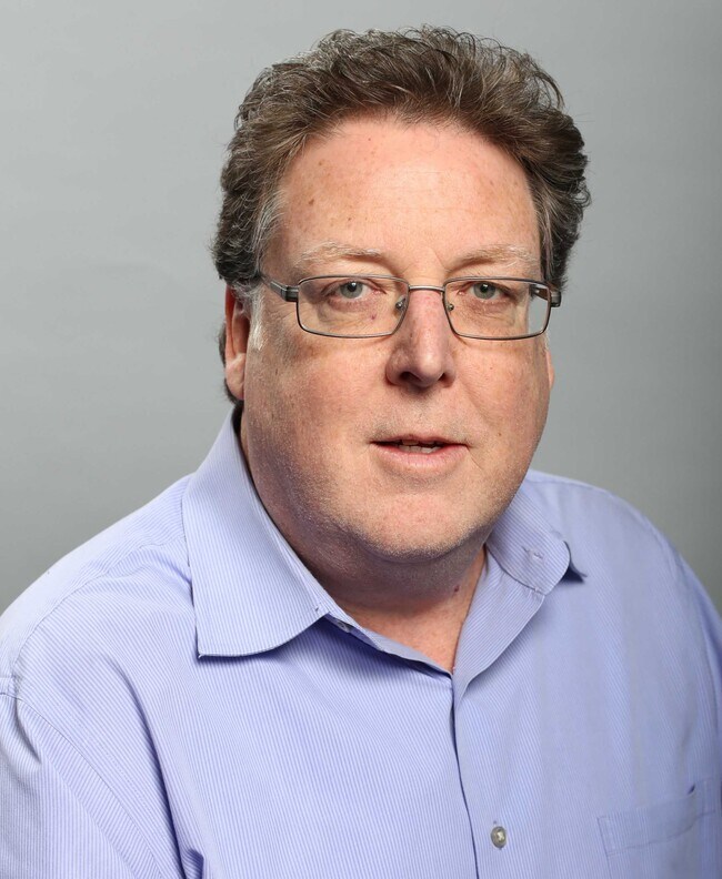 Robert Bowman