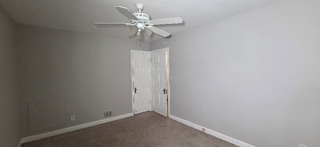 2747 Mckinley Ave unit 2747 McKinley Ave FL, Cincinnati, OH 45211 - photo 4