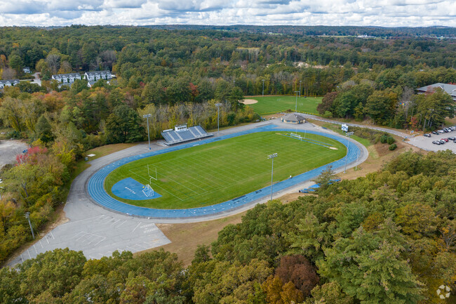 Putnam High School shares campus with elementary and middle school.