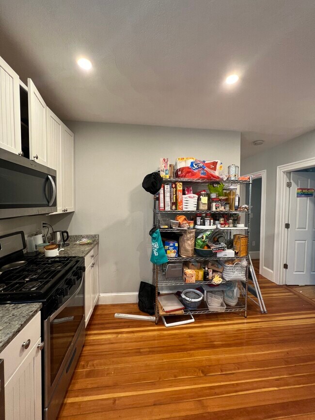 307 Highland Ave unit 1, Somerville, MA 02144 - photo 4