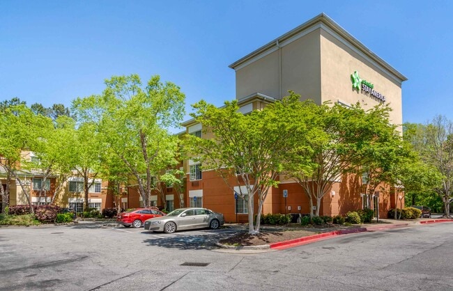 2239 Powers Ferry Rd, Marietta, GA 30067 - photo 3