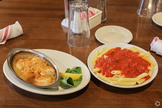 Enjoy a delicious italian meal at Teresa's Restaurant in Ware neighborhood.