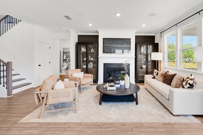 hj-ga-atlanta-oakmead-essex-lot-model-tv-laun...