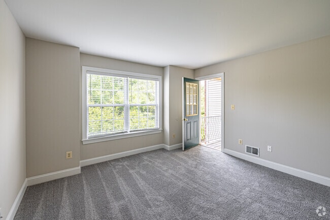 2BR, 2.5BA - 1,670SF - The Dublin - Primary Bedroom