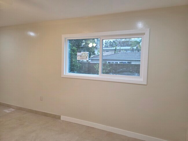 820 Rodeo Rd unit Back Home, Fullerton, CA 92835 - photo 3