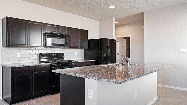 2577 Eglisfield Loop NE, Rio Rancho, NM 87144 - photo 4