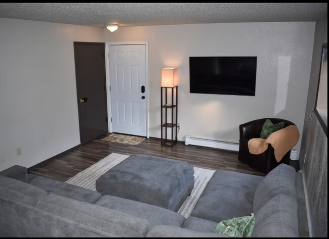 3520 E 42nd Ave unit 4, Anchorage, AK 99508 - photo 5