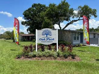 25 S 22nd St, Haines City, FL 33844
