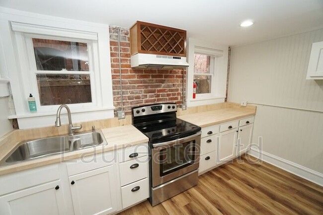 1273 Ogden St unit B, Denver, CO 80218 - photo 4