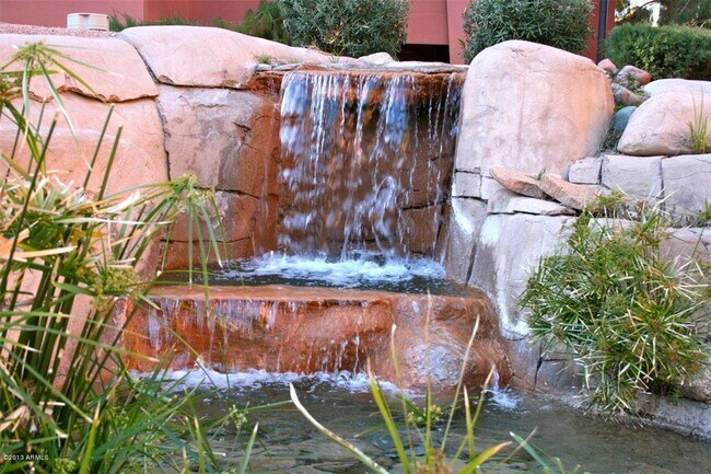 12222 N Paradise Village Pkwy S unit Bldg 2 Unit 112, Phoenix, AZ 85032 - photo 2