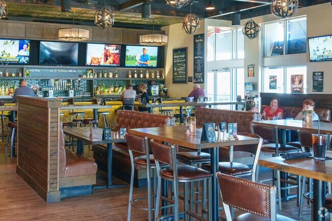 Savor Irish cuisine and cocktails at Oviedo's Irish 31.