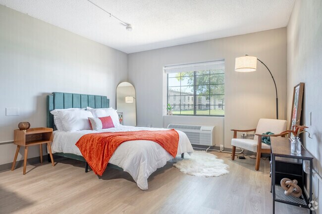 The Point on Washington, Madison, WI 53704 - photo 3