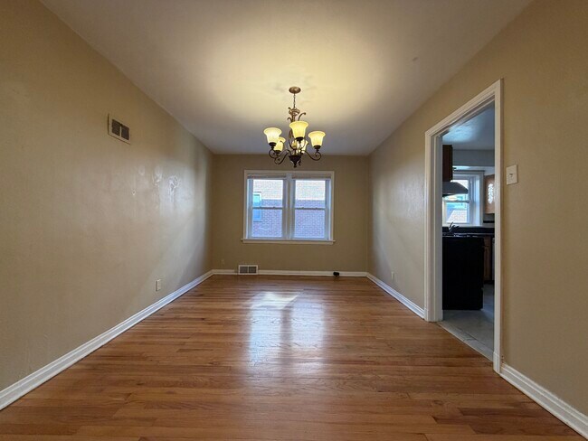 420 S Hanley Rd unit 1W, Saint Louis, MO 63105 - photo 5