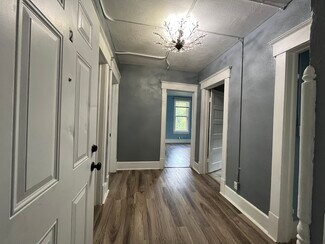 603 W High St Unit 2, Urbana, IL 61801