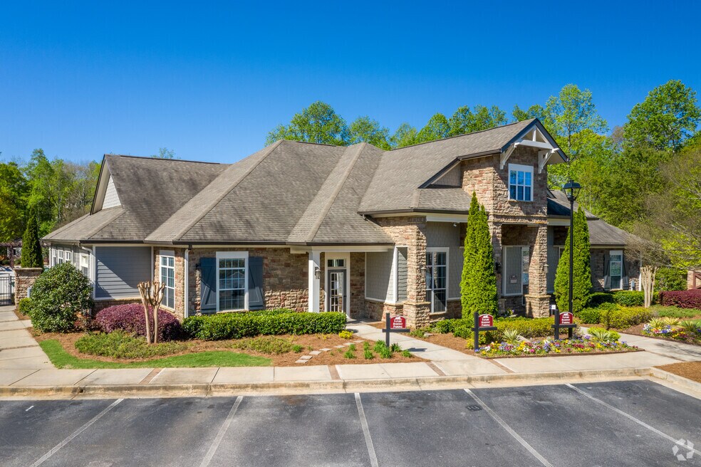 Stillwood Farms 2050 Newnan Crossing Blvd E, Newnan, GA