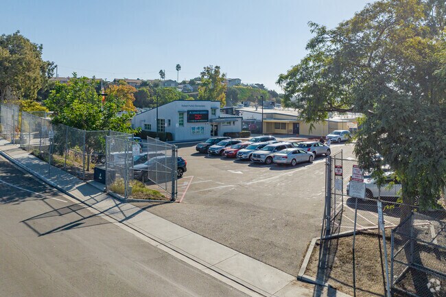 At Fulton UTK-8, students engage in a diverse curriculum and vibrant activities.