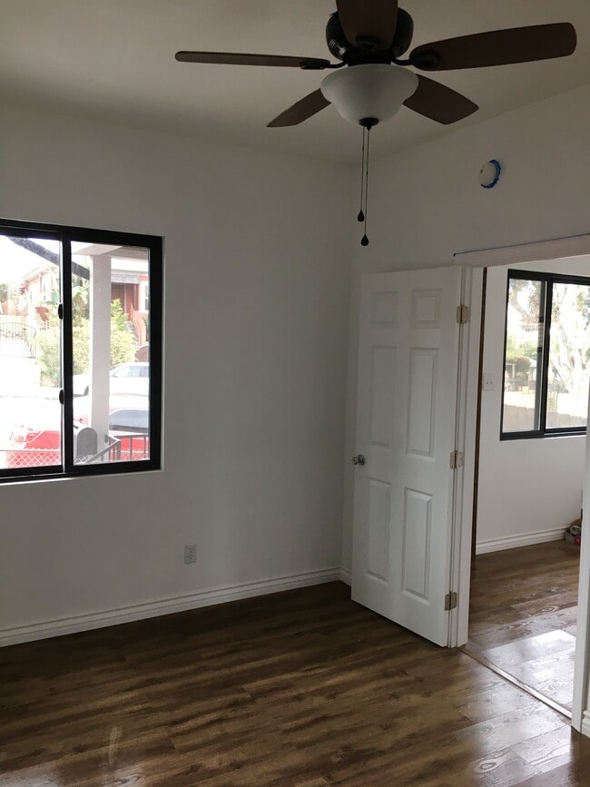 1990 Ocean View Blvd, San Diego, CA 92113 - photo 5