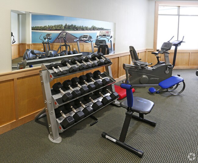 Clover Field Marketplace, Chaska, MN 55318 - photo 7