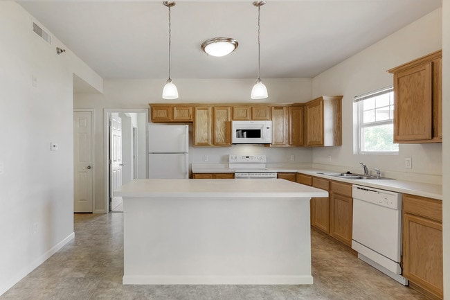 Mansions at Jordan Creek, West Des Moines, IA 50266 - photo 4