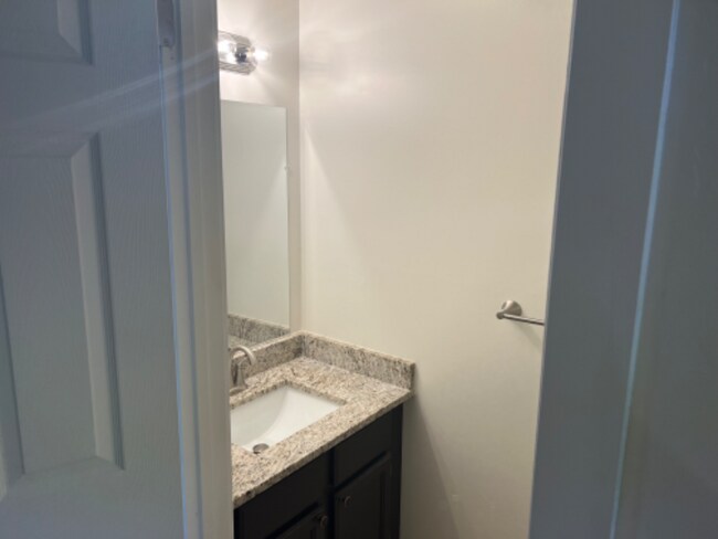 111 Center St unit 2C, Clearfield, UT 84015 - photo 7