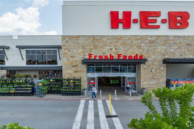 Nearby HEB is a favorite spot for Silverado Ranch.