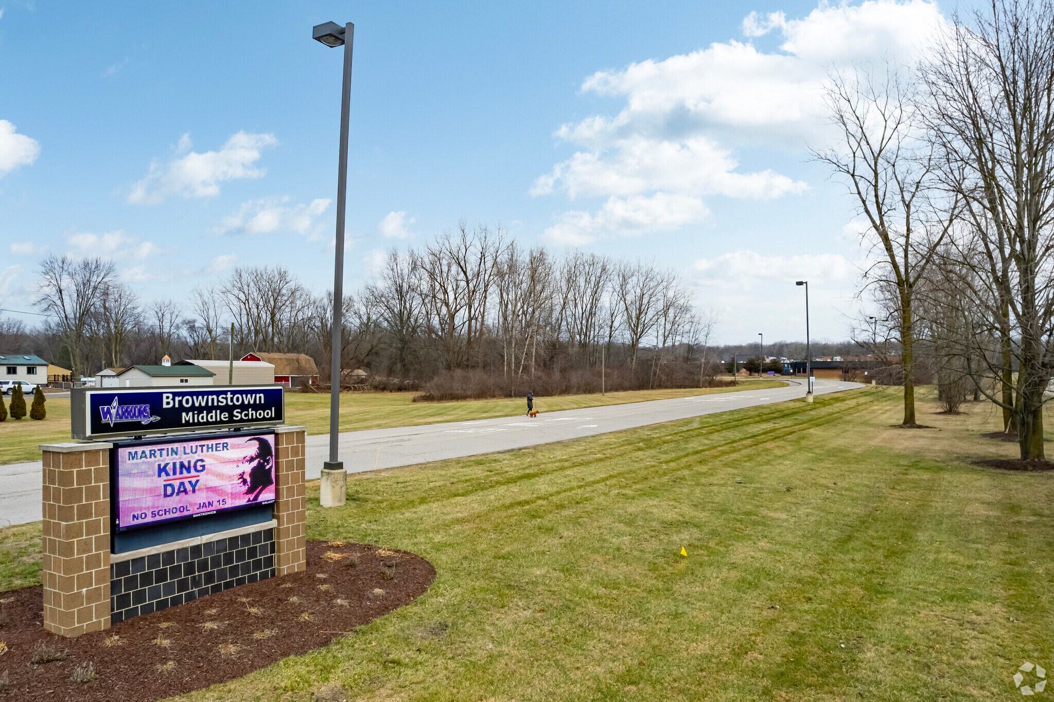 The Hamptons of Brownstown Apartments 18537 Pine W, Brownstown, MI