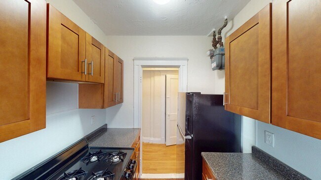 2 Charlesgate W unit 1175-25, Boston, MA 02215 - photo 5